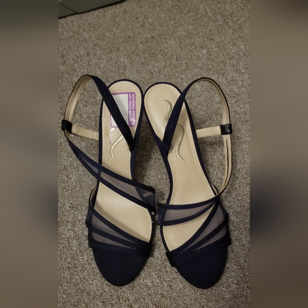 Nina navy blue heels